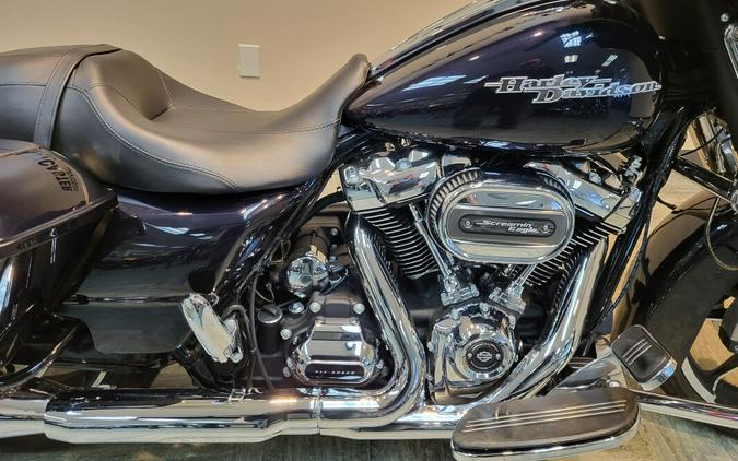 2020 Harley-Davidson® Street Glide® Midnight Blue FLHX