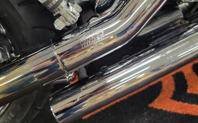 2001 Harley-Davidson® FXSTDI - Softail® Deuce Injection