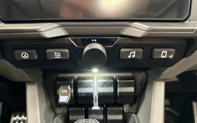 2026 Polaris RZR Pro R Ultimate