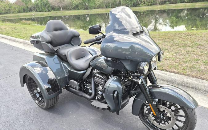 FLHTCUTG 2025 Tri Glide Ultra