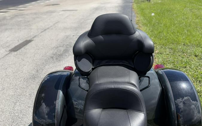 FLHTCUTG 2025 Tri Glide Ultra