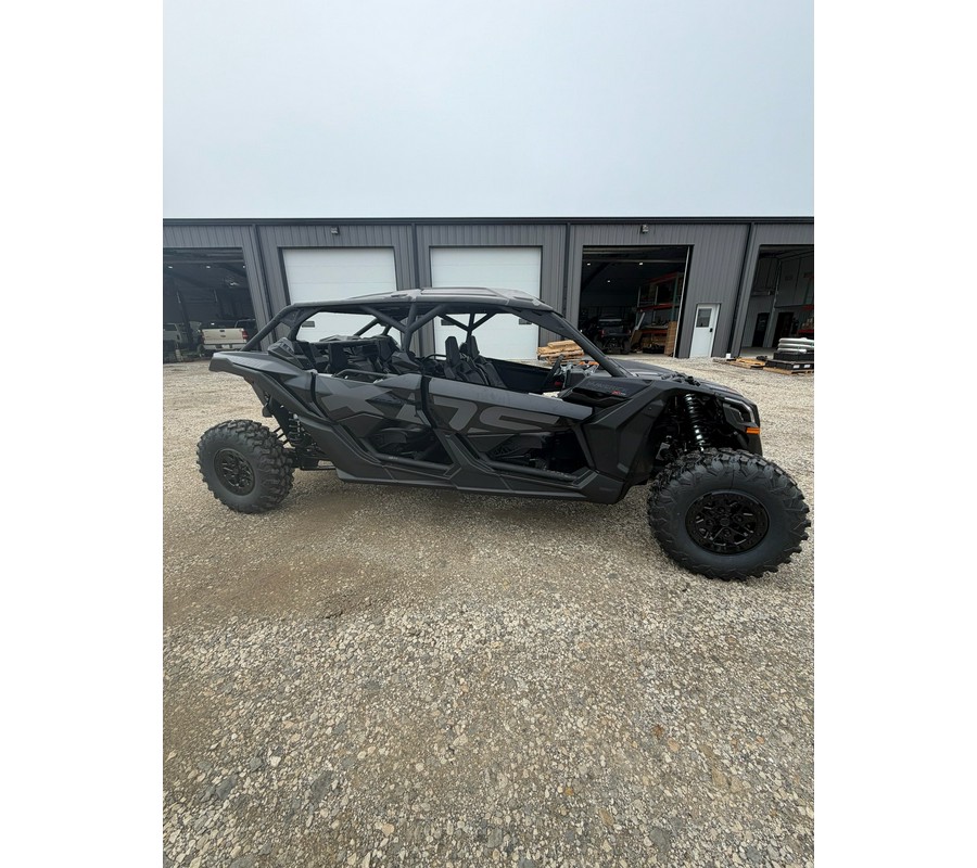 2026 Can-Am Maverick X3 MAX X DS TURBO RR Smart-Shox with 10.25 in. touchscreen display