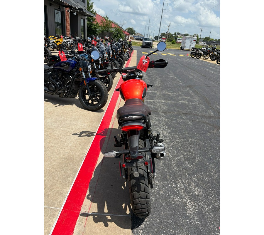 2025 Triumph Scrambler 400 X