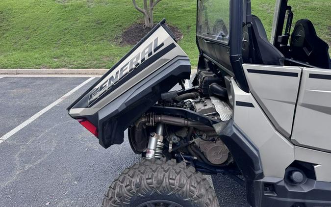 2023 Polaris GENERAL XP 4 1000 Premium