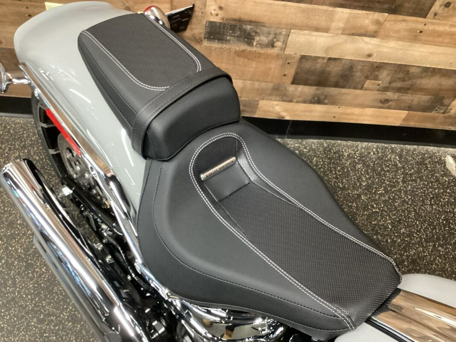 2024 Harley-Davidson Breakout 117 Billiard Gray FXBR