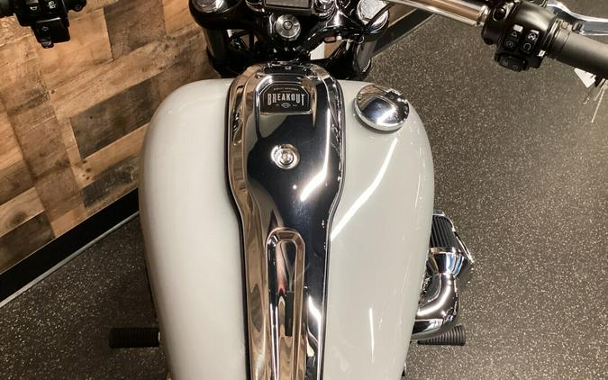 2024 Harley-Davidson Breakout 117 Billiard Gray FXBR