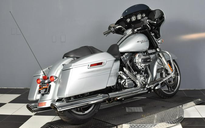 2015 Harley-Davidson Street Glide Special