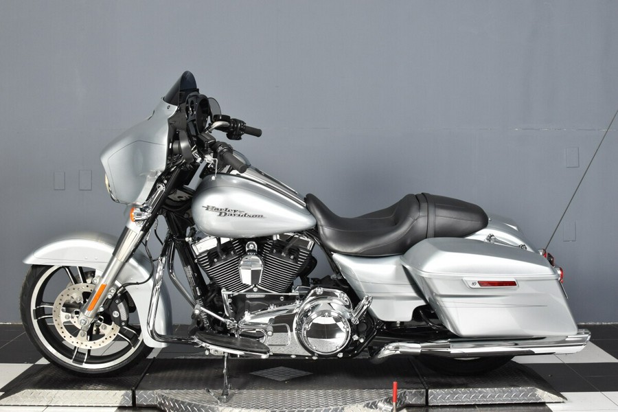 2015 Harley-Davidson Street Glide Special