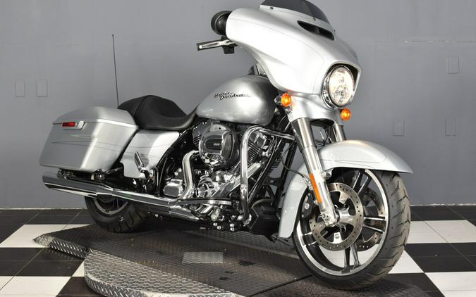 2015 Harley-Davidson Street Glide Special