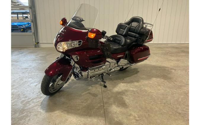 2002 Honda GL1800