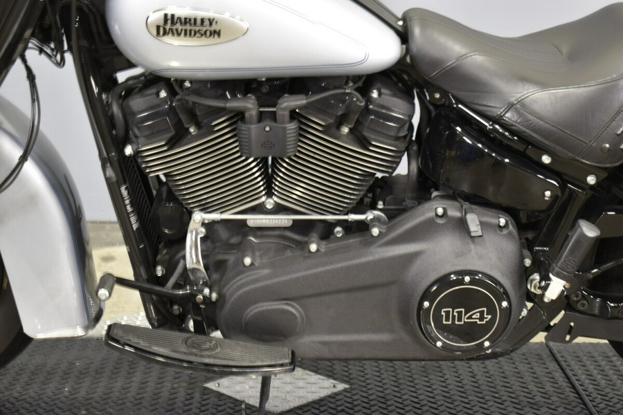 2024 Harley-Davidson Heritage Classic FLHCS