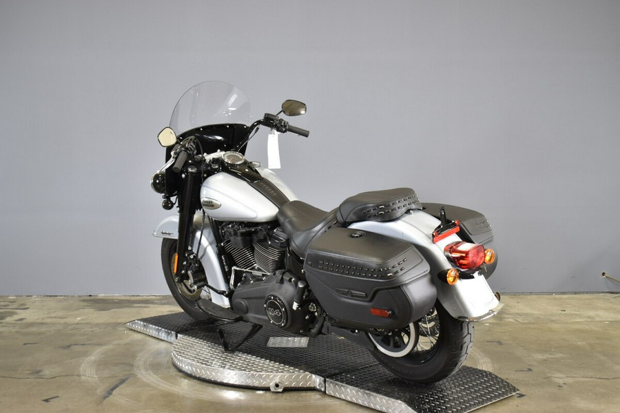 2024 Harley-Davidson Heritage Classic FLHCS