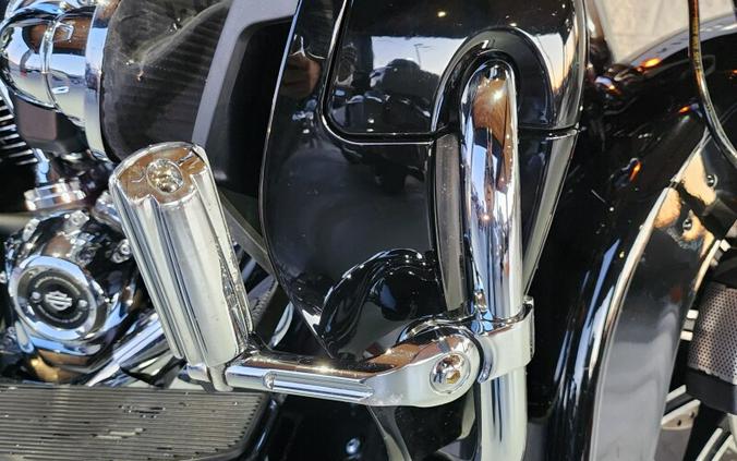 2019 Harley-Davidson Road Glide® Ultra – Premium Touring Power