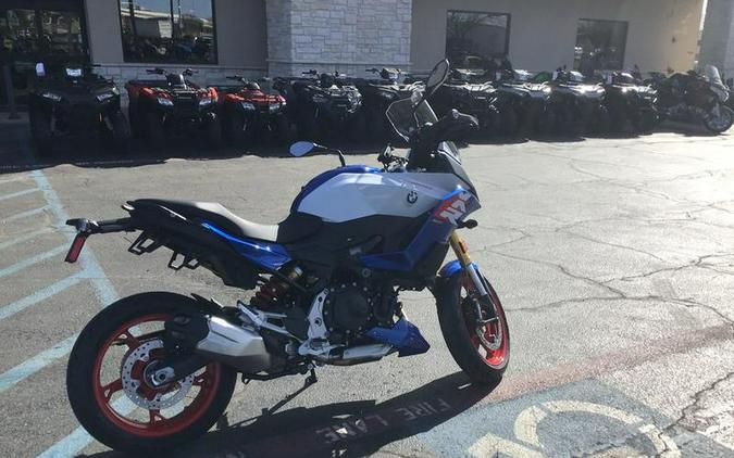 2026 BMW F 900 XR Sport