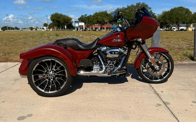 FLTRT 2024 Road Glide 3