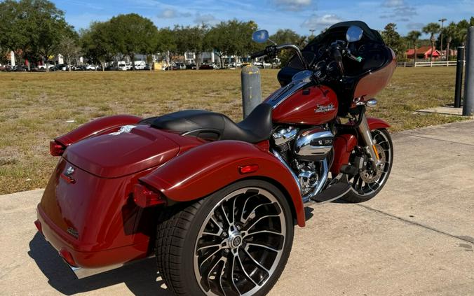 FLTRT 2024 Road Glide 3