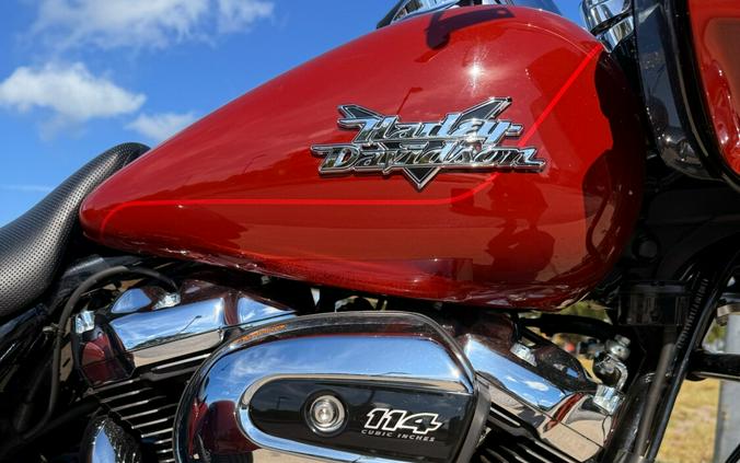 FLTRT 2024 Road Glide 3