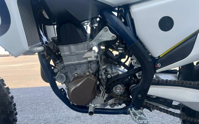 2019 Husqvarna Motorcycles FC 450