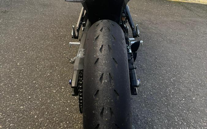 2025 Suzuki GSX-S 8R