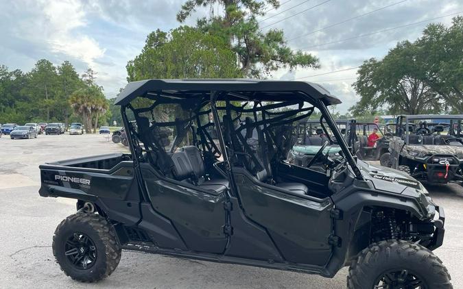 2025 Honda® Pioneer 1000-6 Deluxe Crew