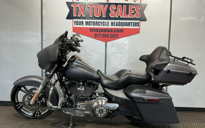 2016 Harley-Davidson Street Glide Special