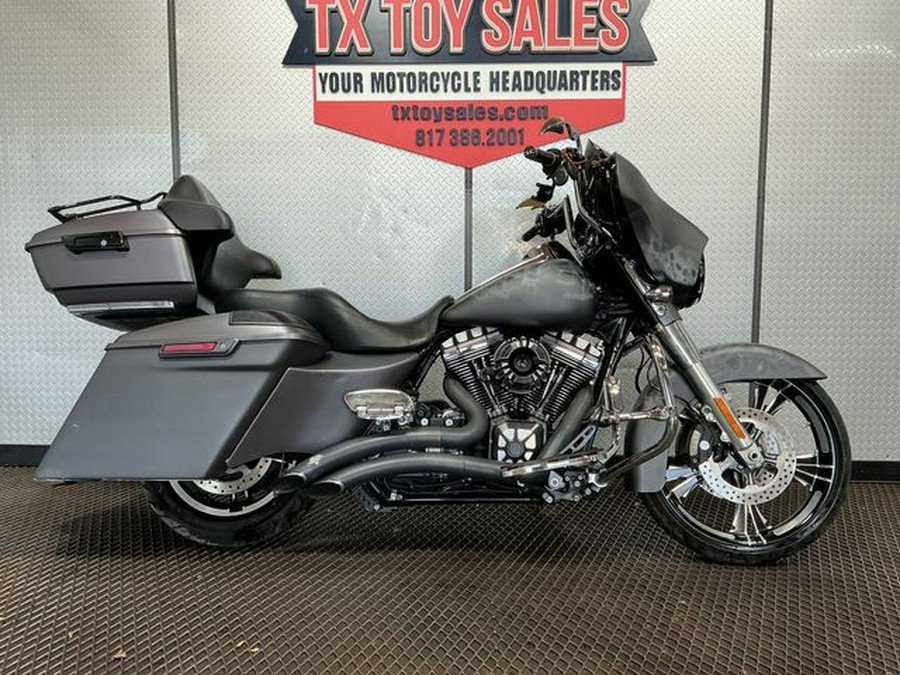 2016 Harley-Davidson Street Glide Special