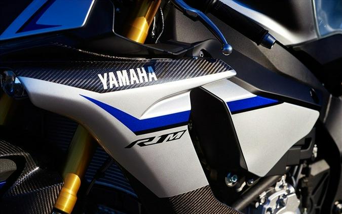 2015 Yamaha Motor Corp., USA YZF-R1M
