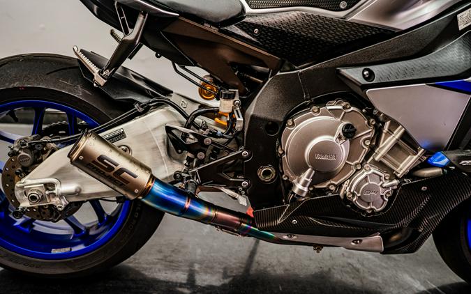 2015 Yamaha Motor Corp., USA YZF-R1M