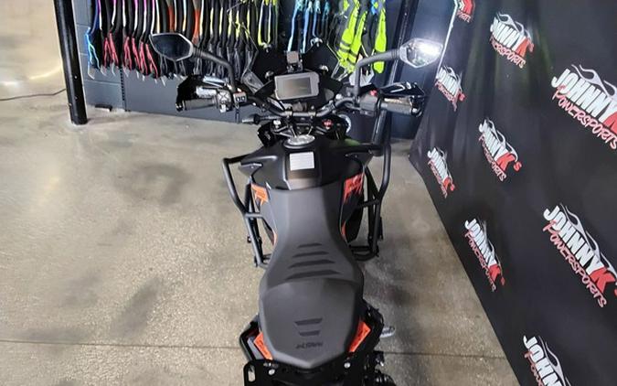 2022 KTM Adventure 390
