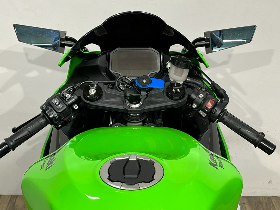 2025 Kawasaki Ninja® ZX™-6R KRT Edition