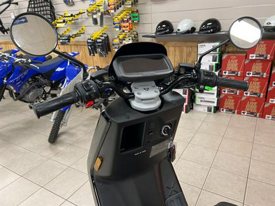 2022 NIU NQi GTS Standard Range