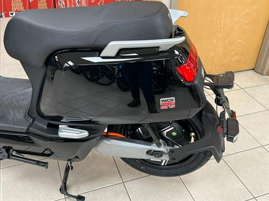 2022 NIU NQi GTS Standard Range