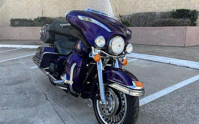 2012 Harley-Davidson® FLHTCU - Electra Glide® Ultra Classic