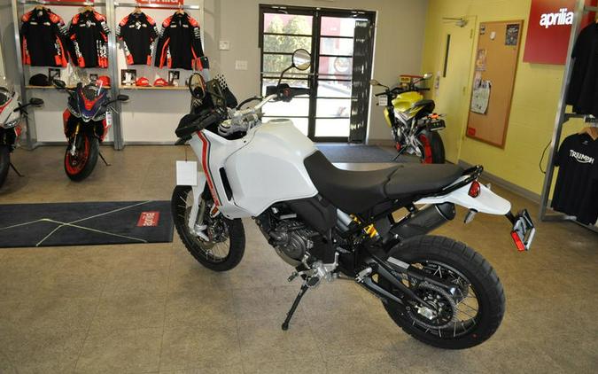 2023 Ducati DesertX Star White Silk