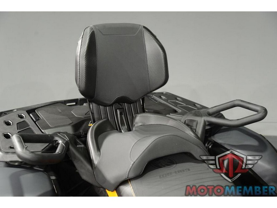 2026 Can-Am Outlander MAX XT-P 1000R Mineral Grey & Orange Crush