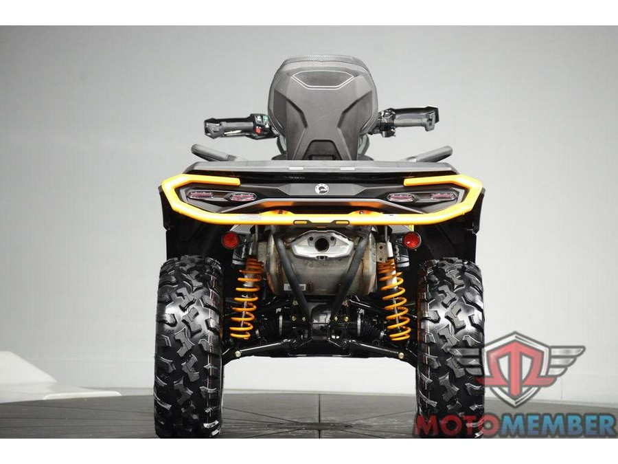 2026 Can-Am Outlander MAX XT-P 1000R Mineral Grey & Orange Crush