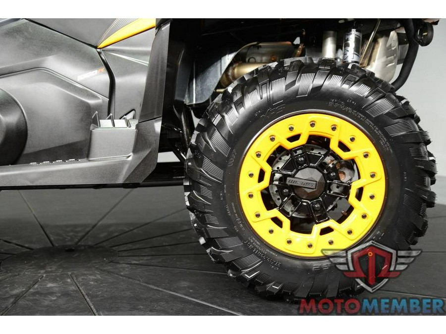 2026 Can-Am Outlander MAX XT-P 1000R Mineral Grey & Orange Crush