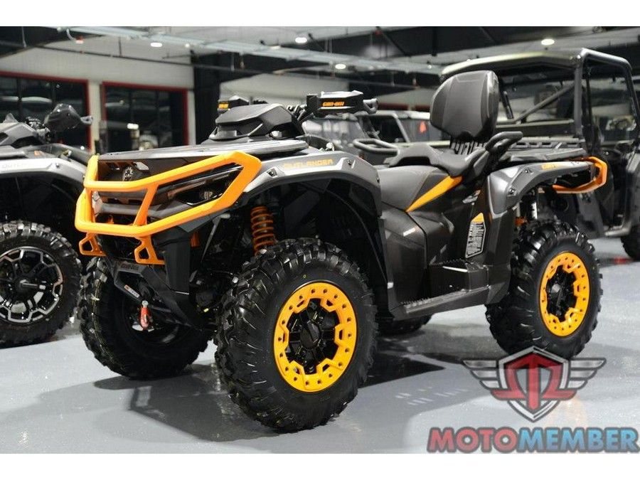 2026 Can-Am Outlander MAX XT-P 1000R Mineral Grey & Orange Crush