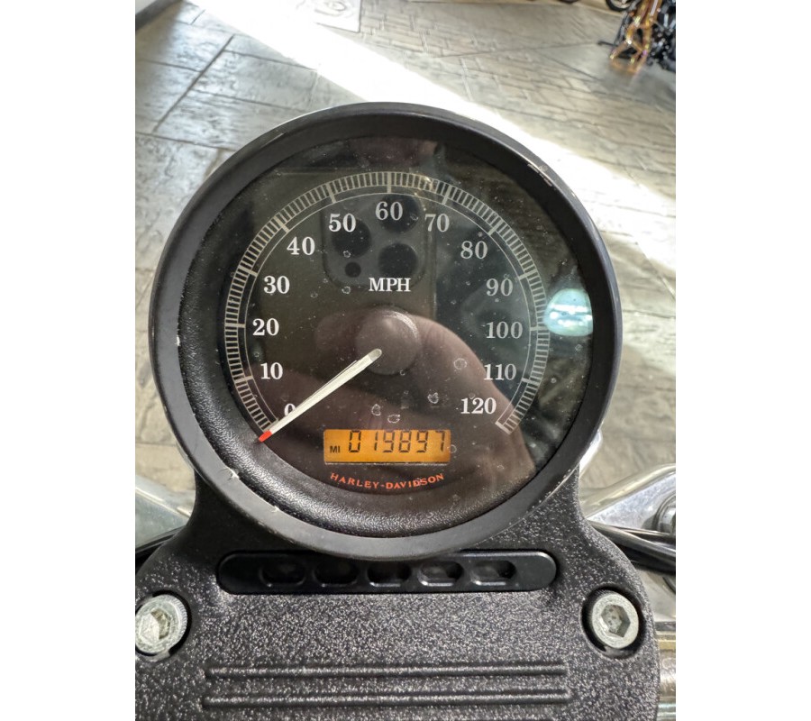 2011 Harley-Davidson SuperLow