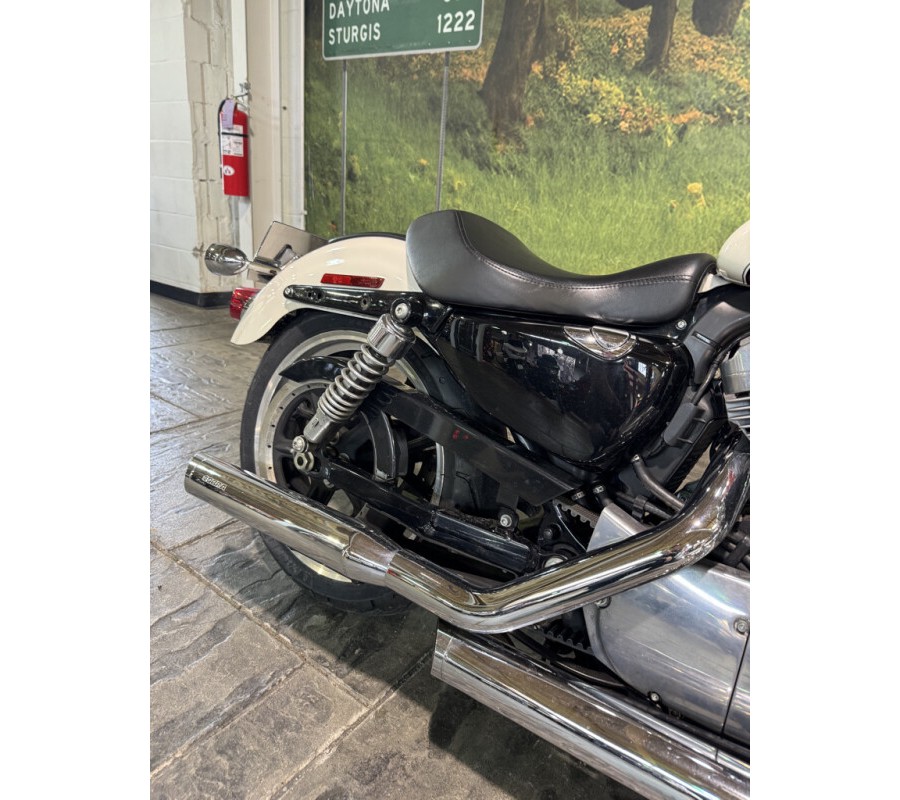 2011 Harley-Davidson SuperLow