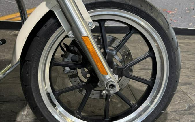 2011 Harley-Davidson SuperLow