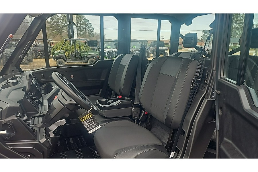 2026 Can-Am DEFENDER MAX XT CAB HD11