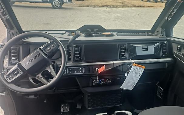 2026 Can-AM DEFENDER MAX XT CAB HD11