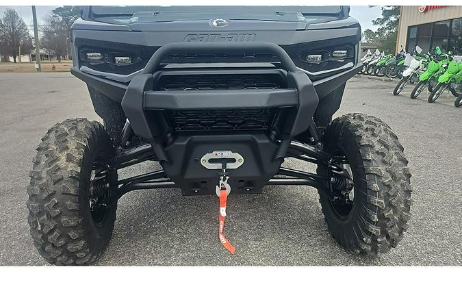 2026 Can-Am DEFENDER MAX XT CAB HD11