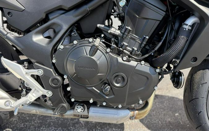 2025 Honda® Cb750 Hornet - 000817