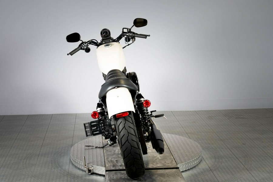 2022 Harley-Davidson Iron 883 XL883N