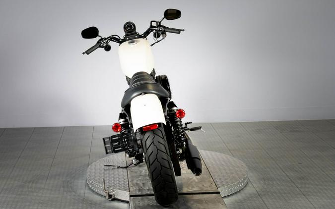 2022 Harley-Davidson Iron 883 XL883N