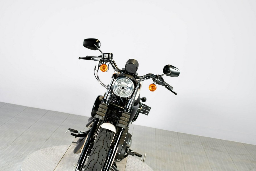 2022 Harley-Davidson Iron 883 XL883N