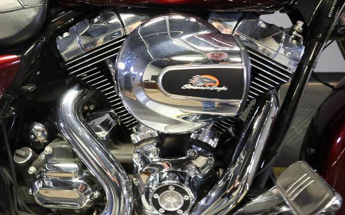 2014 Harley-Davidson Street Glide Special Mysterious Red Sunglo