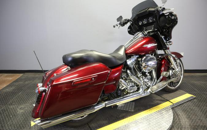 2014 Harley-Davidson Street Glide Special Mysterious Red Sunglo